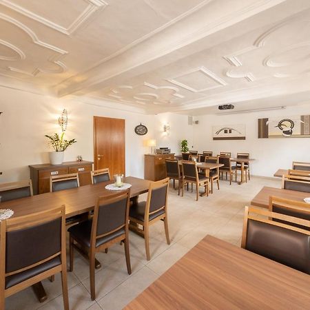 Hotel Baer Sinsheim Eksteriør billede