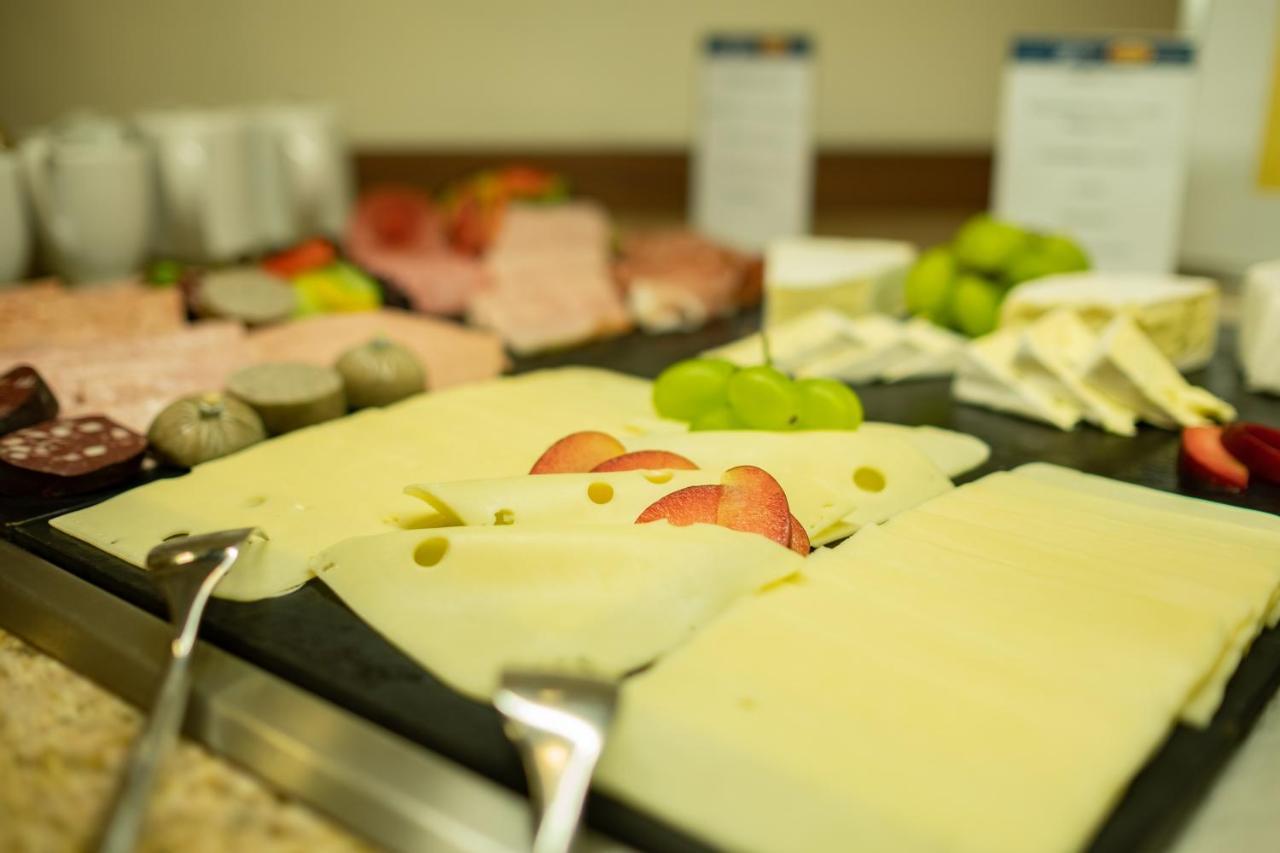 Hotel Baer Sinsheim Eksteriør billede