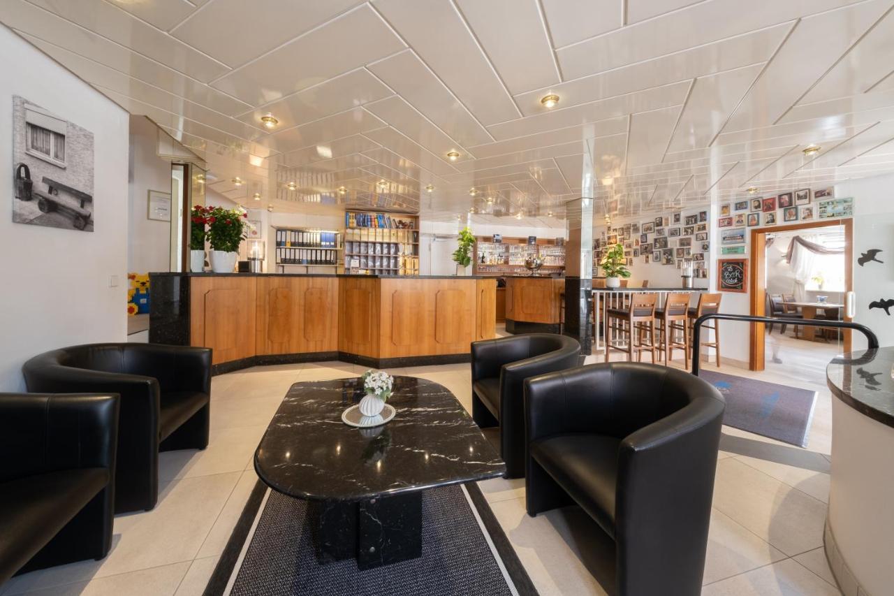 Hotel Baer Sinsheim Eksteriør billede